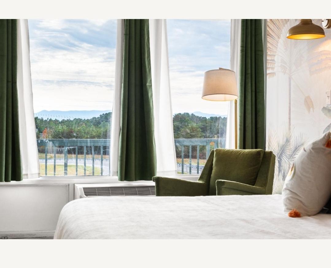 The Mallard Hotel & Suites Copperhill Eksteriør billede